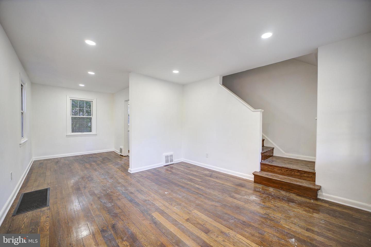15 47TH ST SE, WASHINGTON, District Of Columbia 20019, 2 Bedrooms Bedrooms, ,1 BathroomBathrooms,Residential,For sale,15 47TH ST SE,DCDC2200860 MLS # DCDC2200860