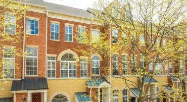 1885 CRESCENT PARK DR, RESTON, Virginia 20190, 3 Bedrooms Bedrooms, ,2 BathroomsBathrooms,Residential,For sale,1885 CRESCENT PARK DR,VAFX2241110 MLS # VAFX2241110