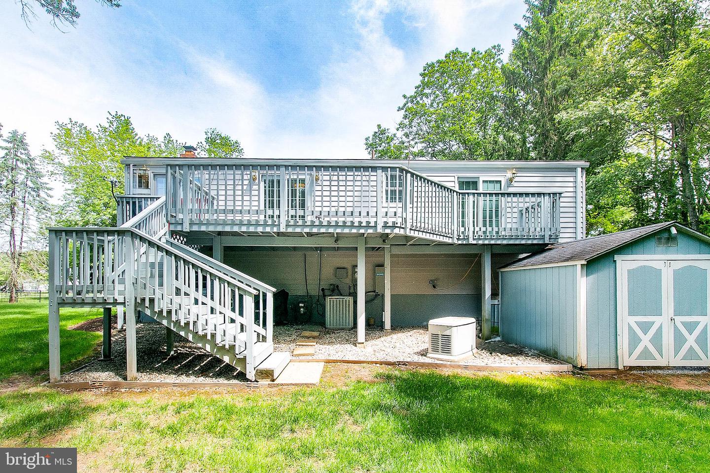 10411 CAVALCADE ST, GREAT FALLS, Virginia 22066, 3 Bedrooms Bedrooms, ,2 BathroomsBathrooms,Residential,For sale,10411 CAVALCADE ST,VAFX2241168 MLS # VAFX2241168