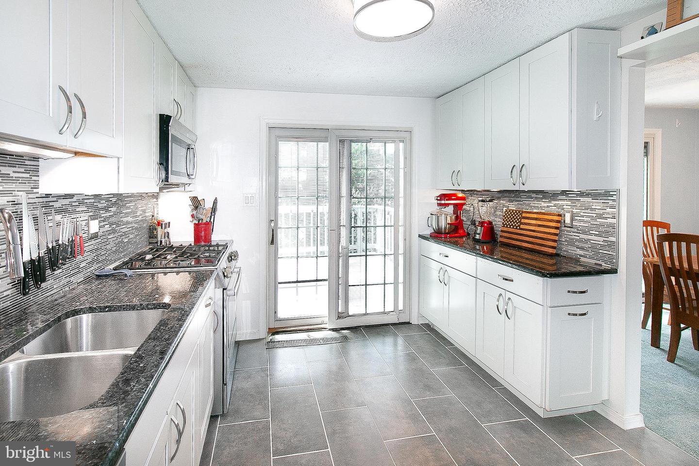 10411 CAVALCADE ST, GREAT FALLS, Virginia 22066, 3 Bedrooms Bedrooms, ,2 BathroomsBathrooms,Residential,For sale,10411 CAVALCADE ST,VAFX2241168 MLS # VAFX2241168