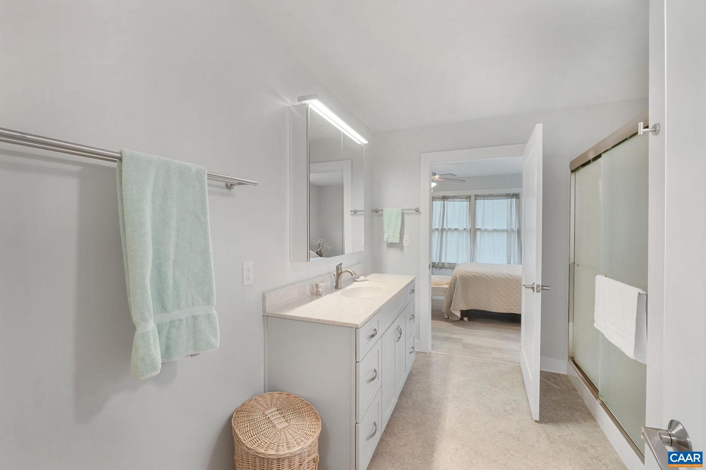 10835 SHANNON HILL RD, LOUISA, Virginia 23093, 3 Bedrooms Bedrooms, ,2 BathroomsBathrooms,Residential,For sale,10835 SHANNON HILL RD,664578 MLS # 664578