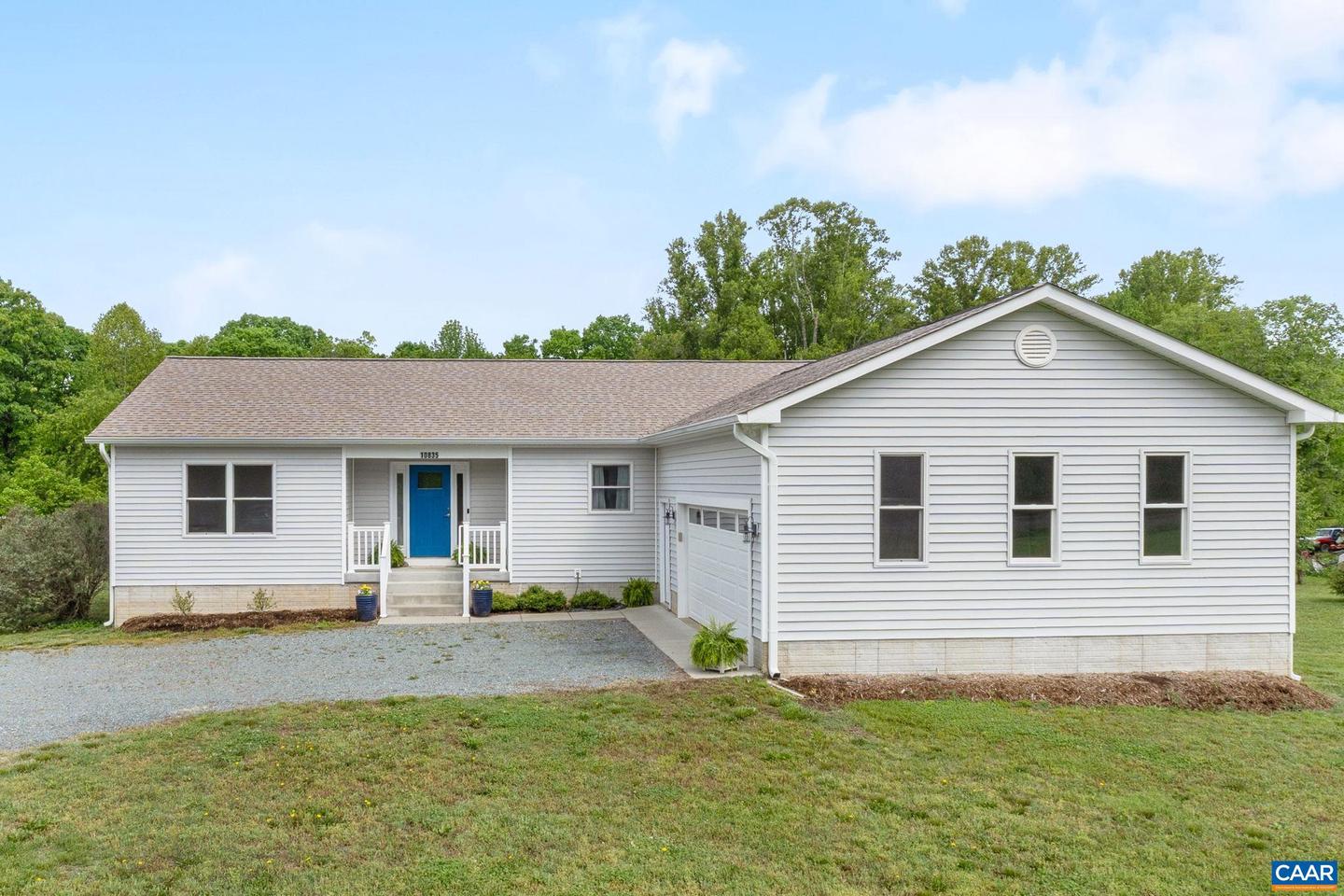 10835 SHANNON HILL RD, LOUISA, Virginia 23093, 3 Bedrooms Bedrooms, ,2 BathroomsBathrooms,Residential,For sale,10835 SHANNON HILL RD,664578 MLS # 664578