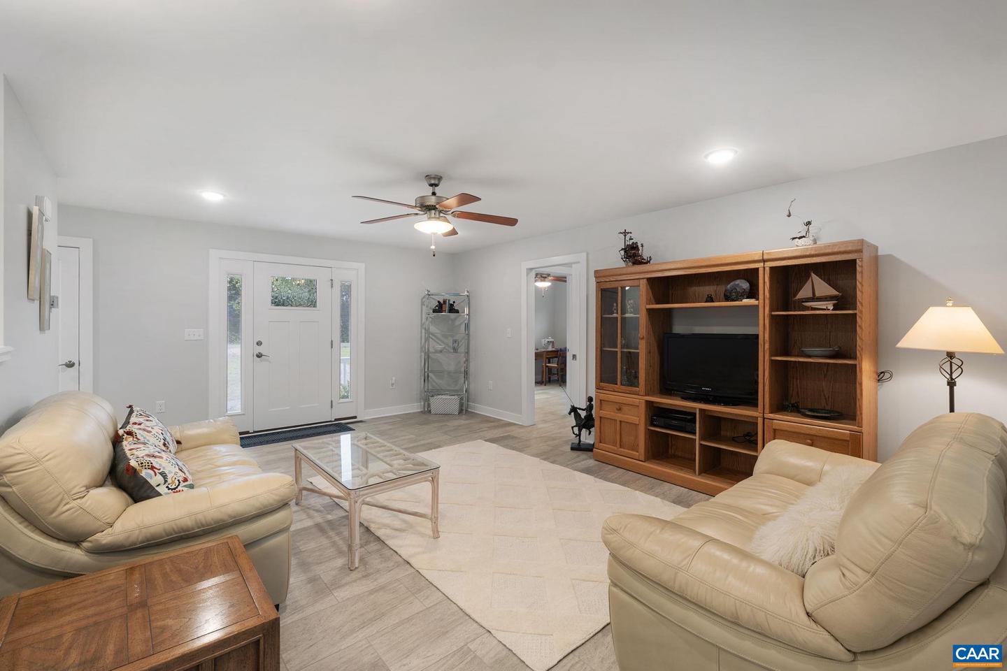10835 SHANNON HILL RD, LOUISA, Virginia 23093, 3 Bedrooms Bedrooms, ,2 BathroomsBathrooms,Residential,For sale,10835 SHANNON HILL RD,664578 MLS # 664578