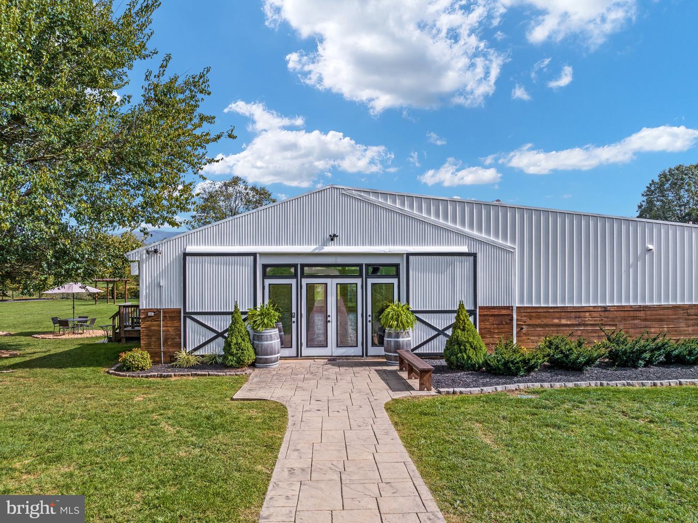 1381 US HIGHWAY BSN 340, LURAY, Virginia 22835, 5 Bedrooms Bedrooms, ,2 BathroomsBathrooms,Residential,For sale,1381 US HIGHWAY BSN 340,VAPA2004912 MLS # VAPA2004912