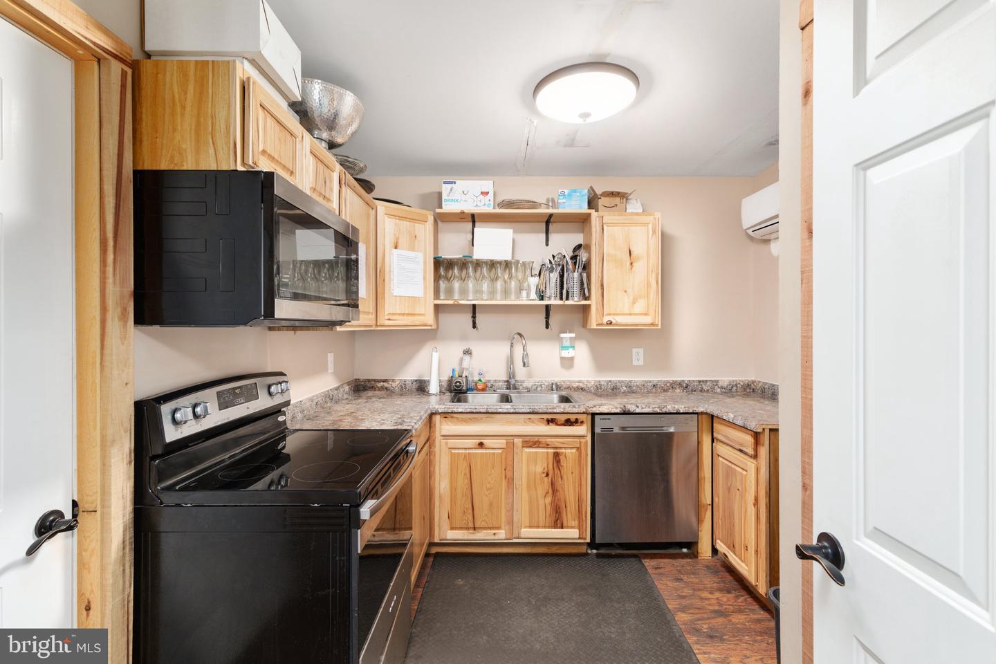 1381 US HIGHWAY BSN 340, LURAY, Virginia 22835, 5 Bedrooms Bedrooms, ,2 BathroomsBathrooms,Residential,For sale,1381 US HIGHWAY BSN 340,VAPA2004912 MLS # VAPA2004912