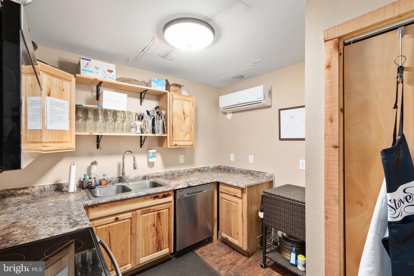 1381 US HIGHWAY BSN 340, LURAY, Virginia 22835, 5 Bedrooms Bedrooms, ,2 BathroomsBathrooms,Residential,For sale,1381 US HIGHWAY BSN 340,VAPA2004912 MLS # VAPA2004912