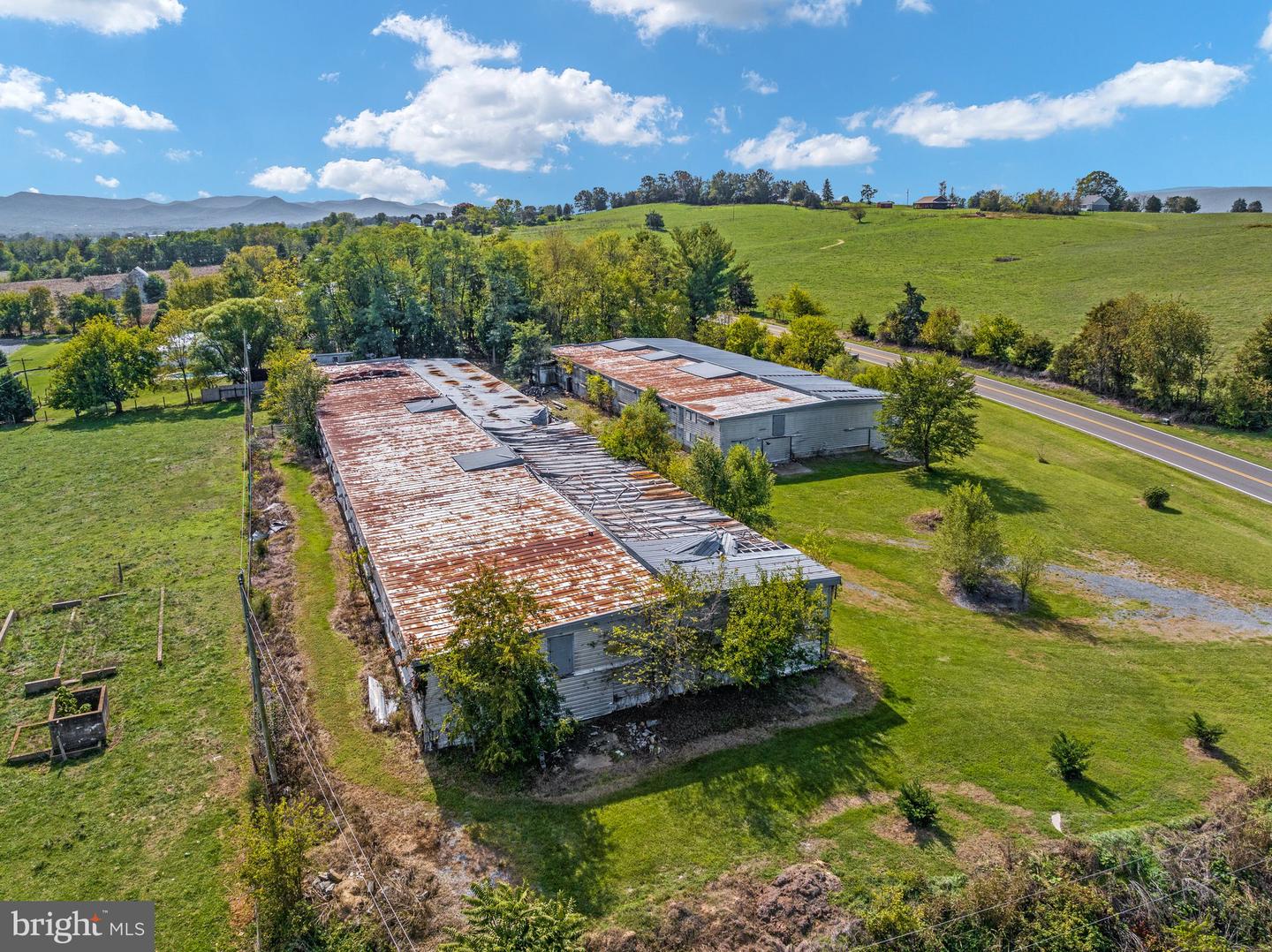 1381 US HIGHWAY BSN 340, LURAY, Virginia 22835, 5 Bedrooms Bedrooms, ,2 BathroomsBathrooms,Residential,For sale,1381 US HIGHWAY BSN 340,VAPA2004912 MLS # VAPA2004912