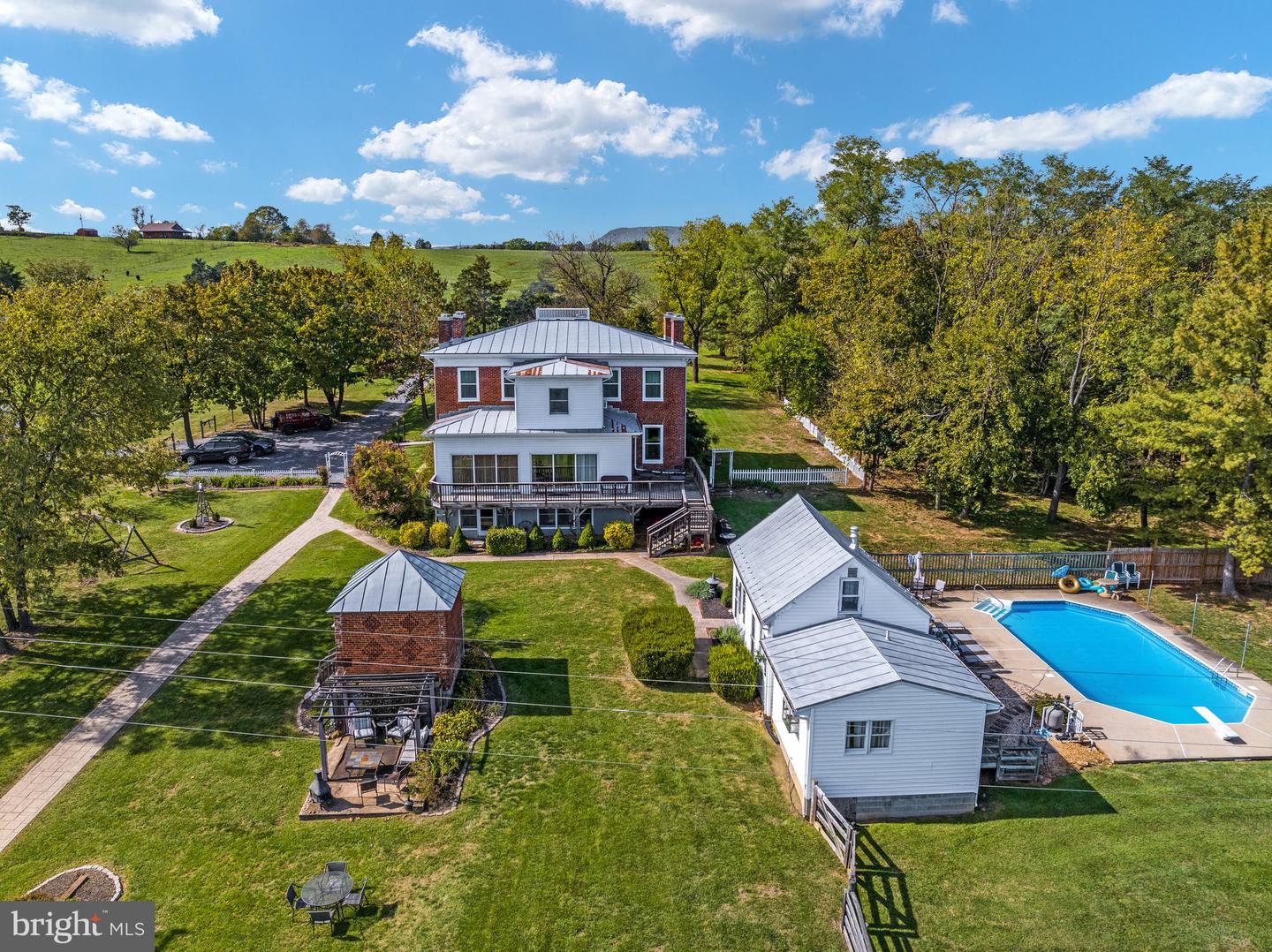1381 US HIGHWAY BSN 340, LURAY, Virginia 22835, 5 Bedrooms Bedrooms, ,2 BathroomsBathrooms,Residential,For sale,1381 US HIGHWAY BSN 340,VAPA2004912 MLS # VAPA2004912