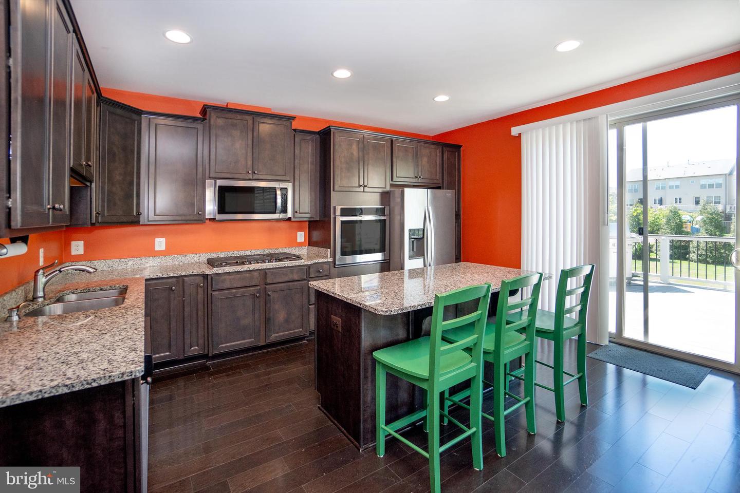 15925 DARLING PL, HAYMARKET, Virginia 20169, 4 Bedrooms Bedrooms, ,2 BathroomsBathrooms,Residential,For sale,15925 DARLING PL,VAPW2094798 MLS # VAPW2094798