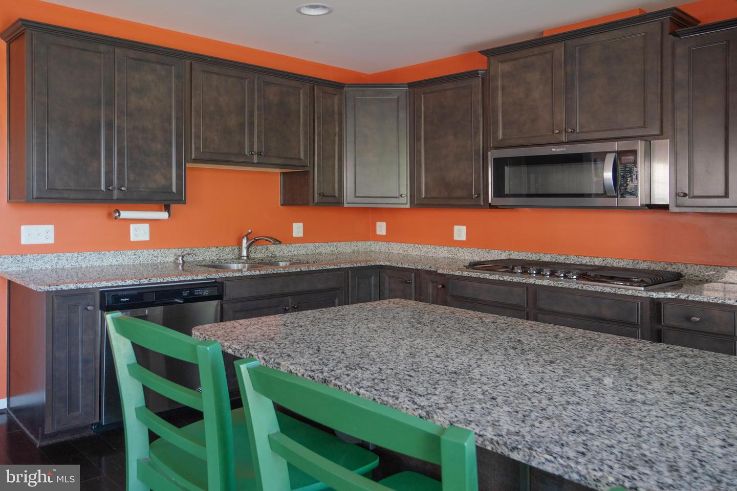 15925 DARLING PL, HAYMARKET, Virginia 20169, 4 Bedrooms Bedrooms, ,2 BathroomsBathrooms,Residential,For sale,15925 DARLING PL,VAPW2094798 MLS # VAPW2094798