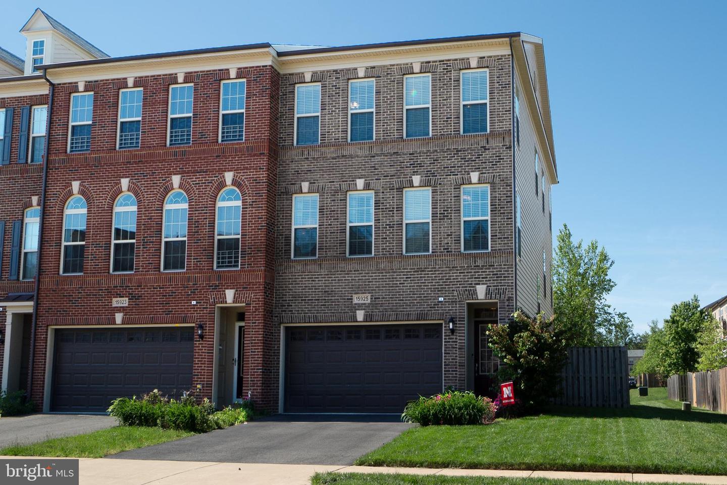 15925 DARLING PL, HAYMARKET, Virginia 20169, 4 Bedrooms Bedrooms, ,2 BathroomsBathrooms,Residential,For sale,15925 DARLING PL,VAPW2094798 MLS # VAPW2094798