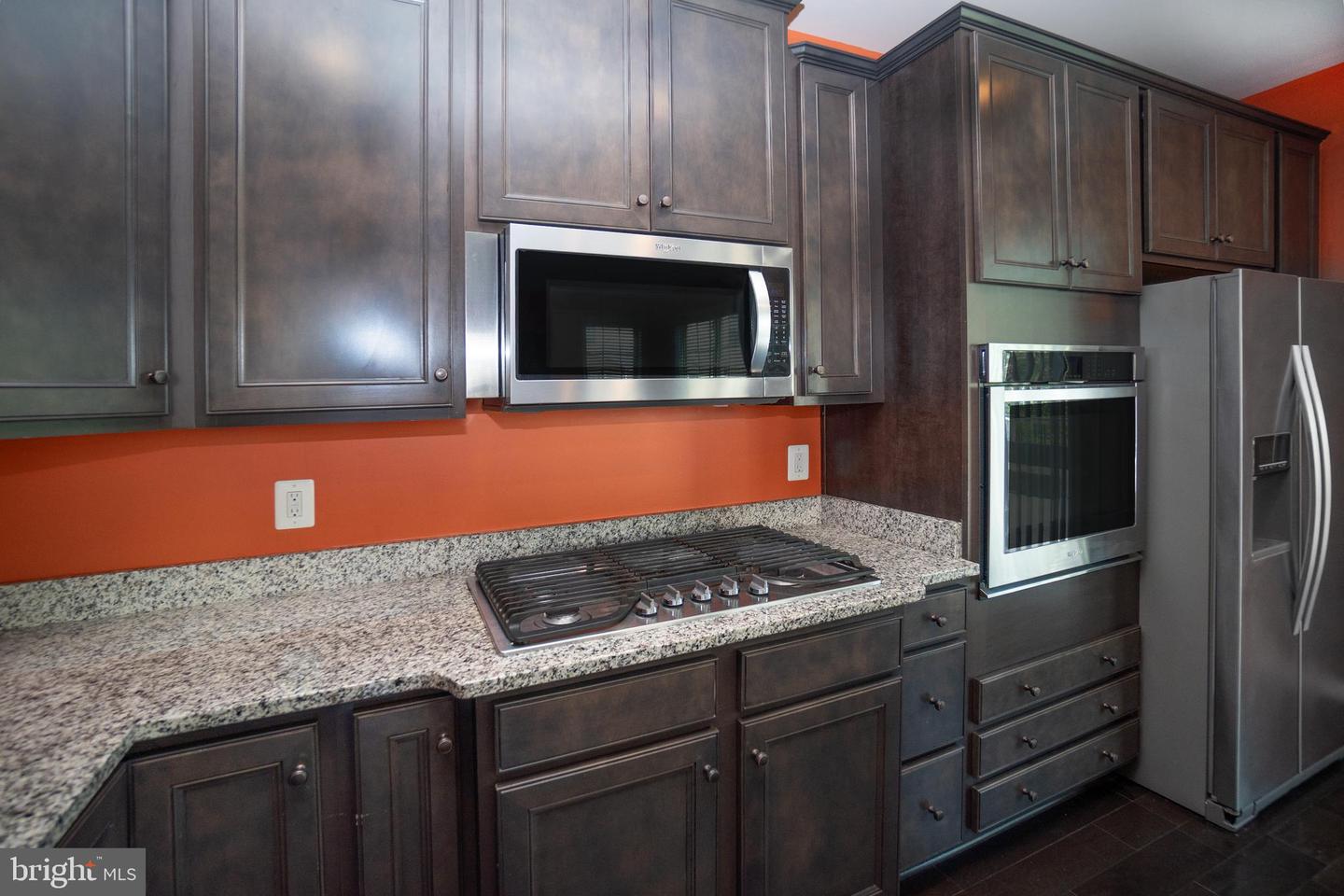 15925 DARLING PL, HAYMARKET, Virginia 20169, 4 Bedrooms Bedrooms, ,2 BathroomsBathrooms,Residential,For sale,15925 DARLING PL,VAPW2094798 MLS # VAPW2094798