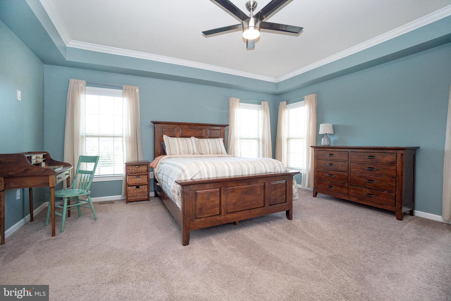 15925 DARLING PL, HAYMARKET, Virginia 20169, 4 Bedrooms Bedrooms, ,2 BathroomsBathrooms,Residential,For sale,15925 DARLING PL,VAPW2094798 MLS # VAPW2094798