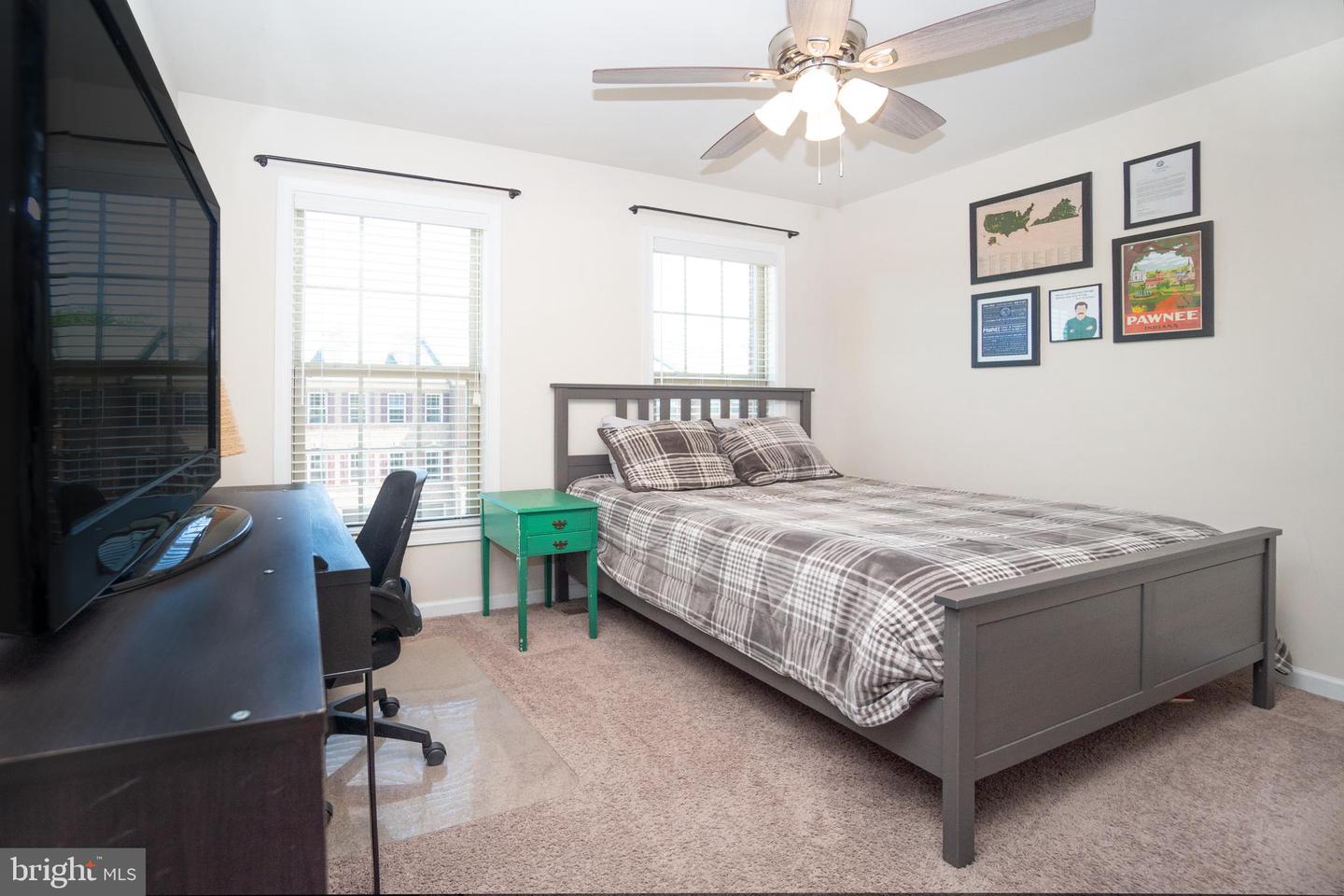 15925 DARLING PL, HAYMARKET, Virginia 20169, 4 Bedrooms Bedrooms, ,2 BathroomsBathrooms,Residential,For sale,15925 DARLING PL,VAPW2094798 MLS # VAPW2094798