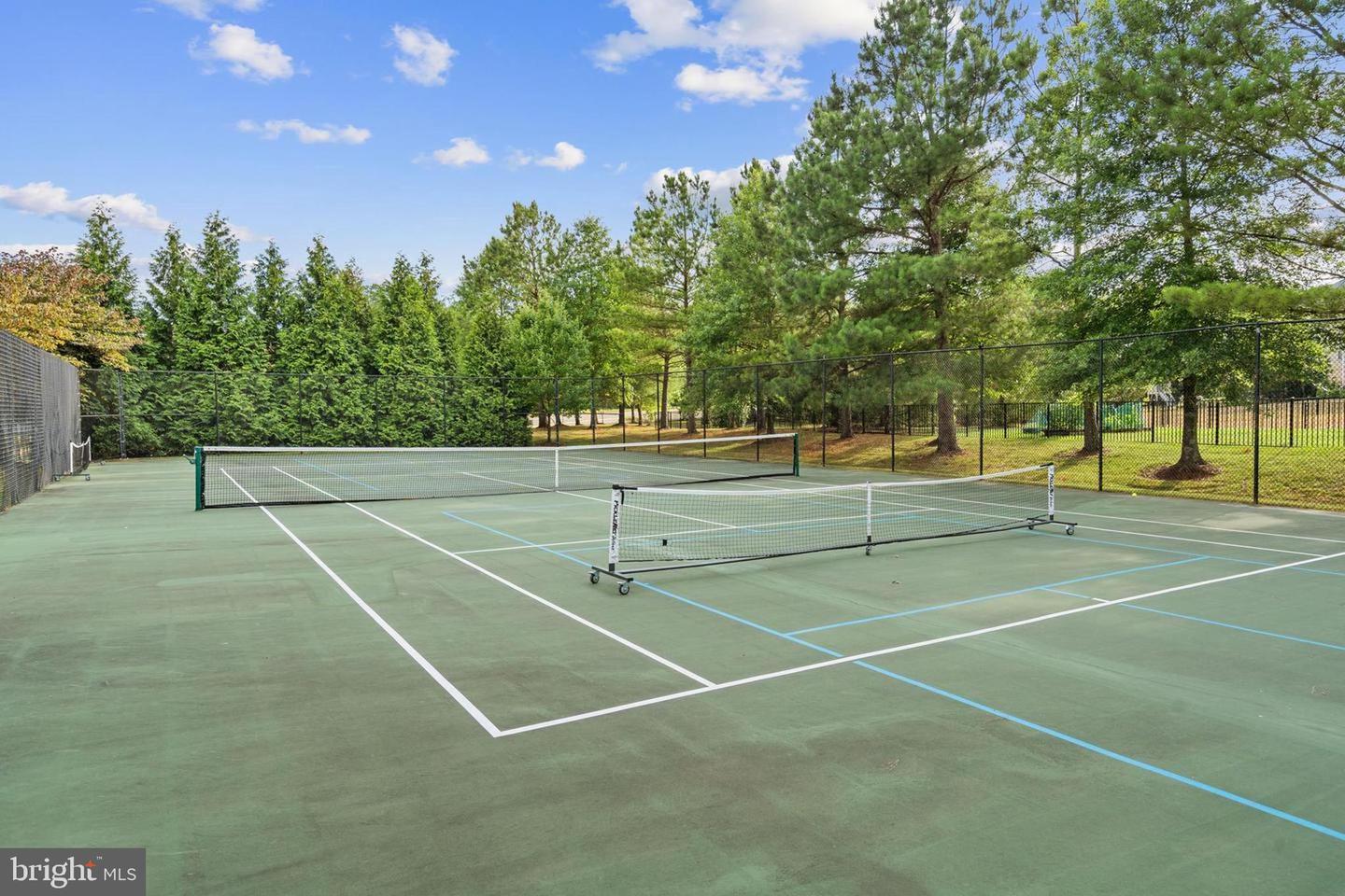 15925 DARLING PL, HAYMARKET, Virginia 20169, 4 Bedrooms Bedrooms, ,2 BathroomsBathrooms,Residential,For sale,15925 DARLING PL,VAPW2094798 MLS # VAPW2094798