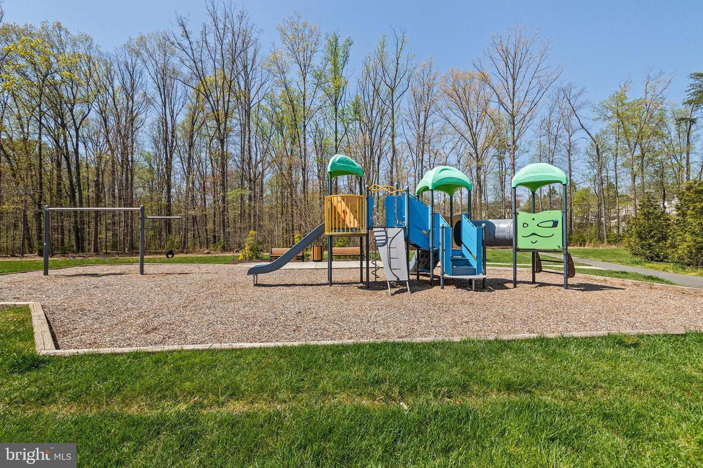 15925 DARLING PL, HAYMARKET, Virginia 20169, 4 Bedrooms Bedrooms, ,2 BathroomsBathrooms,Residential,For sale,15925 DARLING PL,VAPW2094798 MLS # VAPW2094798