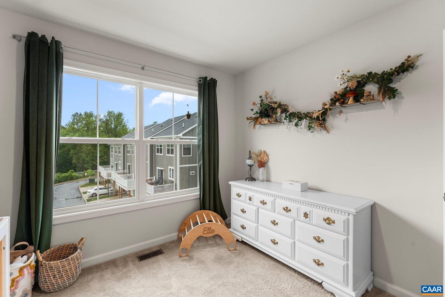 3042 HORIZON RD, CHARLOTTESVILLE, Virginia 22902, 3 Bedrooms Bedrooms, ,2 BathroomsBathrooms,Residential,For sale,3042 HORIZON RD,664582 MLS # 664582