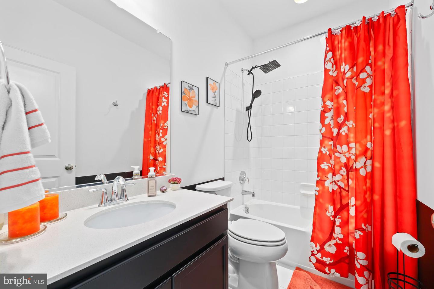 613 DAY LEWIS CT, FREDERICKSBURG, Virginia 22405, 4 Bedrooms Bedrooms, ,3 BathroomsBathrooms,Residential,For sale,613 DAY LEWIS CT,VAST2038898 MLS # VAST2038898