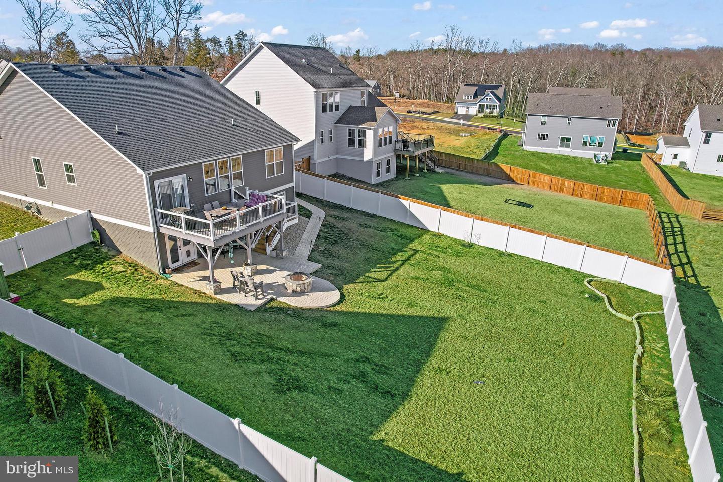 613 DAY LEWIS CT, FREDERICKSBURG, Virginia 22405, 4 Bedrooms Bedrooms, ,3 BathroomsBathrooms,Residential,For sale,613 DAY LEWIS CT,VAST2038898 MLS # VAST2038898