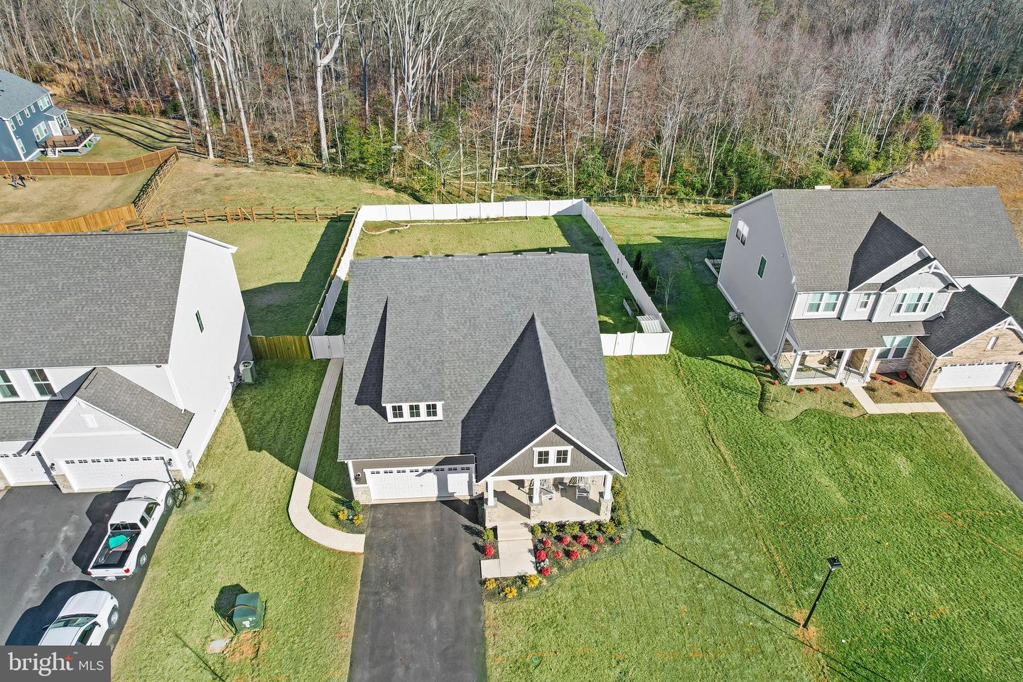 613 DAY LEWIS CT, FREDERICKSBURG, Virginia 22405, 4 Bedrooms Bedrooms, ,3 BathroomsBathrooms,Residential,For sale,613 DAY LEWIS CT,VAST2038898 MLS # VAST2038898