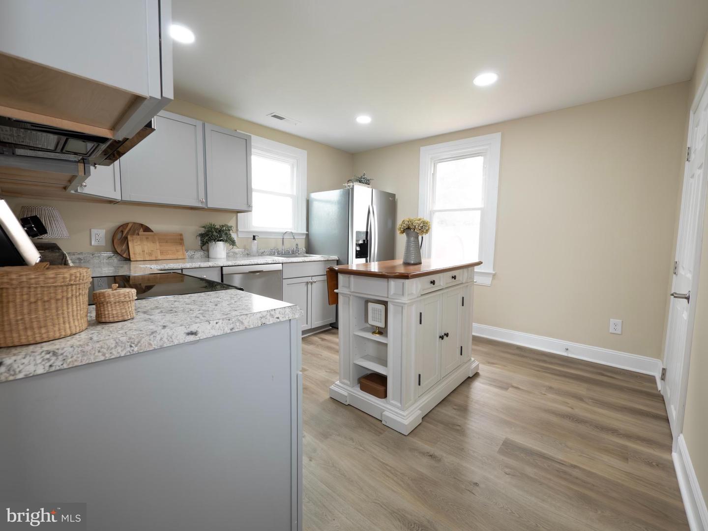 537 HILLMAN DR, WINCHESTER, Virginia 22601, 1 Bedroom Bedrooms, ,1 BathroomBathrooms,Residential,For sale,537 HILLMAN DR,VAWI2007706 MLS # VAWI2007706