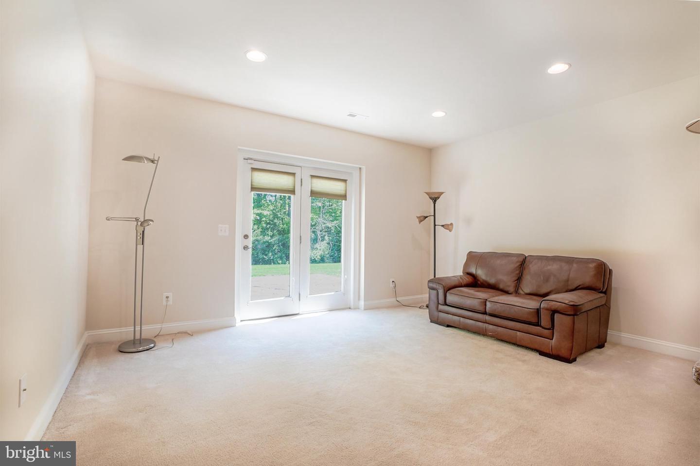 6924 NOYES AVE, HAYMARKET, Virginia 20169, 5 Bedrooms Bedrooms, ,3 BathroomsBathrooms,Residential,For sale,6924 NOYES AVE,VAPW2094810 MLS # VAPW2094810