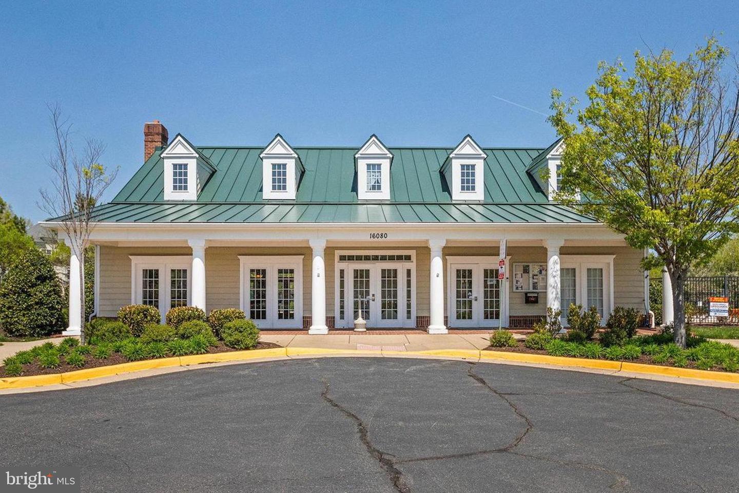 6924 NOYES AVE, HAYMARKET, Virginia 20169, 5 Bedrooms Bedrooms, ,3 BathroomsBathrooms,Residential,For sale,6924 NOYES AVE,VAPW2094810 MLS # VAPW2094810