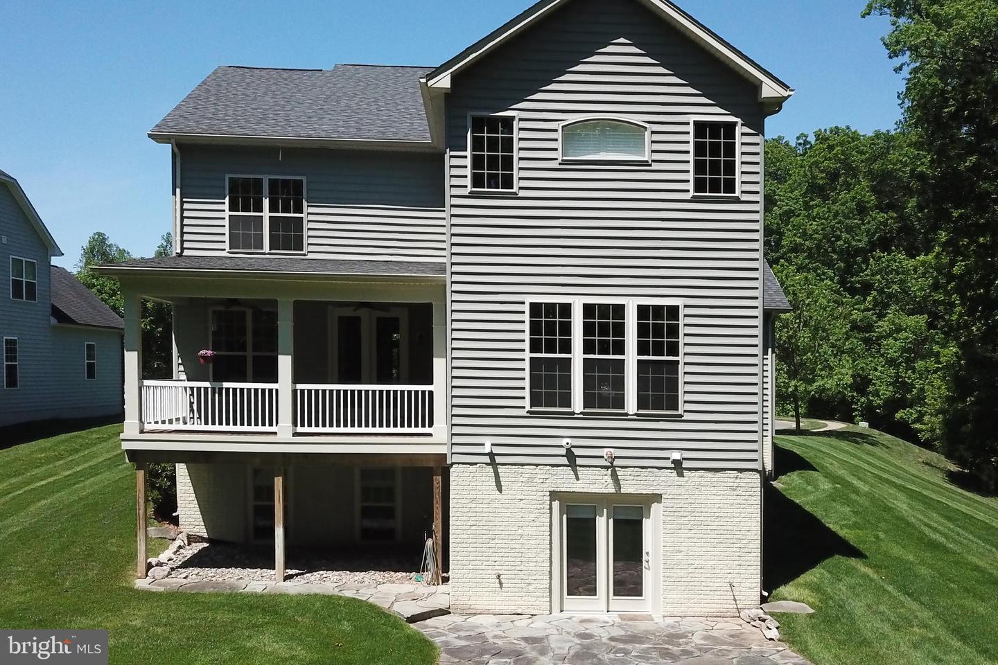 6924 NOYES AVE, HAYMARKET, Virginia 20169, 5 Bedrooms Bedrooms, ,3 BathroomsBathrooms,Residential,For sale,6924 NOYES AVE,VAPW2094810 MLS # VAPW2094810