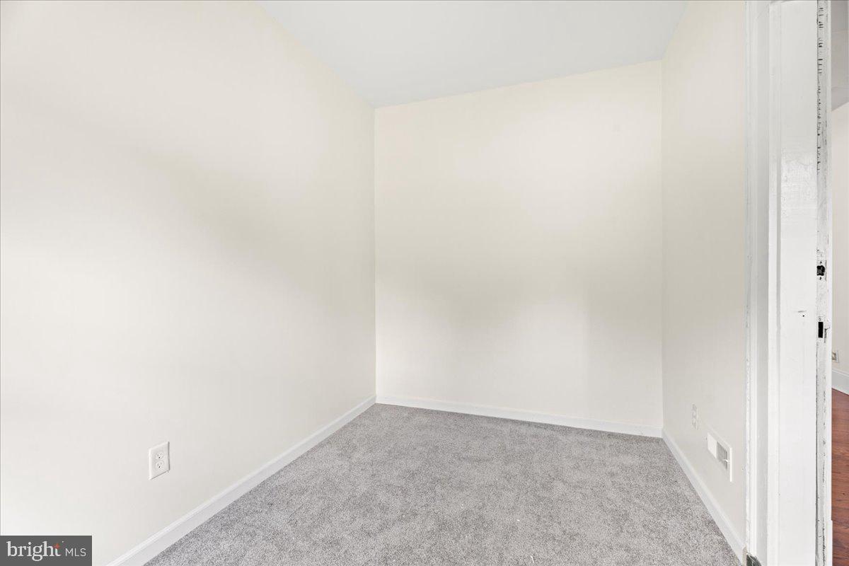 920 E BELT BLVD, RICHMOND, Virginia 23224, 3 Bedrooms Bedrooms, 7 Rooms Rooms,2 BathroomsBathrooms,Residential,For sale,920 E BELT BLVD,VARC2000672 MLS # VARC2000672
