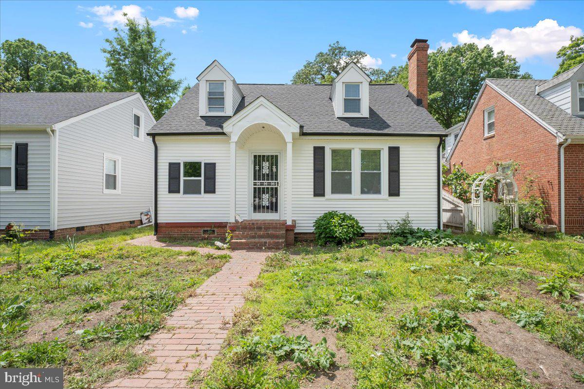 920 E BELT BLVD, RICHMOND, Virginia 23224, 3 Bedrooms Bedrooms, 7 Rooms Rooms,2 BathroomsBathrooms,Residential,For sale,920 E BELT BLVD,VARC2000672 MLS # VARC2000672