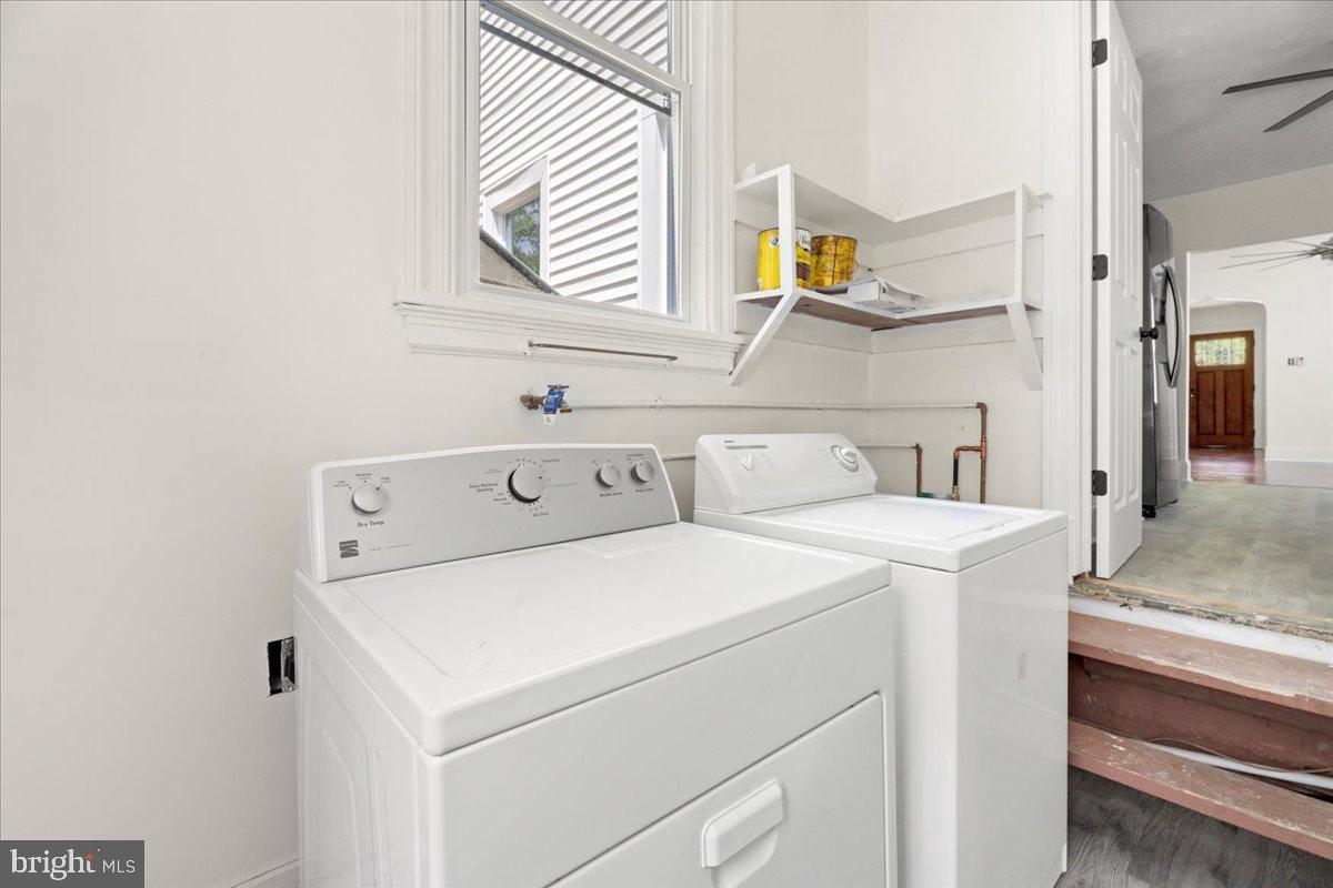 920 E BELT BLVD, RICHMOND, Virginia 23224, 3 Bedrooms Bedrooms, 7 Rooms Rooms,2 BathroomsBathrooms,Residential,For sale,920 E BELT BLVD,VARC2000672 MLS # VARC2000672