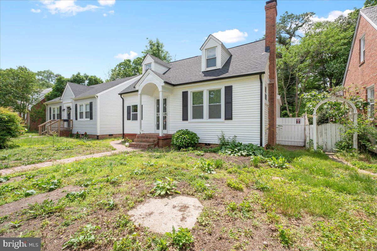 920 E BELT BLVD, RICHMOND, Virginia 23224, 3 Bedrooms Bedrooms, 7 Rooms Rooms,2 BathroomsBathrooms,Residential,For sale,920 E BELT BLVD,VARC2000672 MLS # VARC2000672