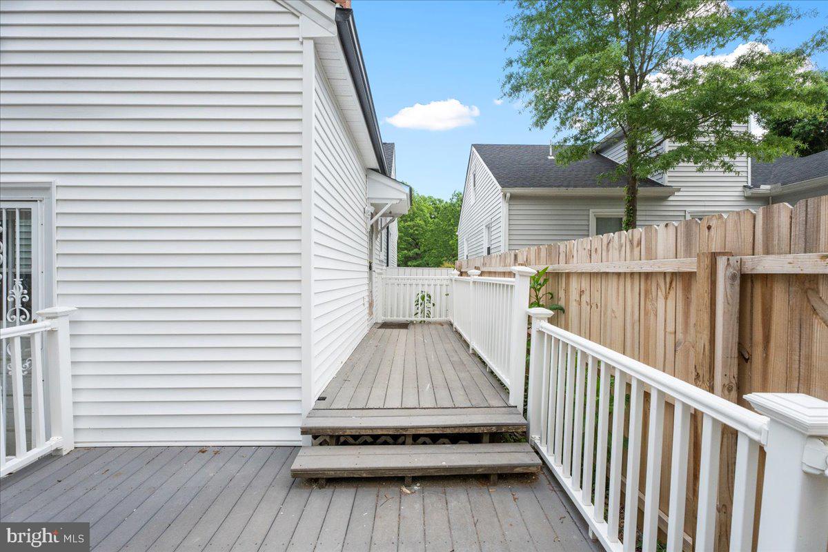 920 E BELT BLVD, RICHMOND, Virginia 23224, 3 Bedrooms Bedrooms, 7 Rooms Rooms,2 BathroomsBathrooms,Residential,For sale,920 E BELT BLVD,VARC2000672 MLS # VARC2000672