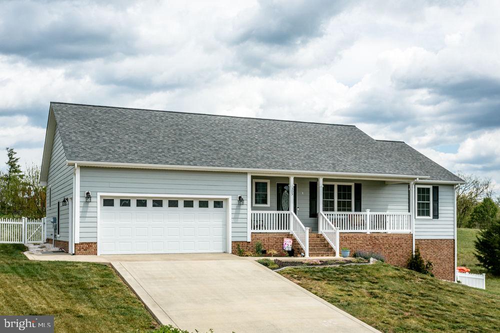 305 COYOTE RUN, BROADWAY, Virginia 22815, 3 Bedrooms Bedrooms, ,2 BathroomsBathrooms,Residential,For sale,305 COYOTE RUN,VARO2002310 MLS # VARO2002310