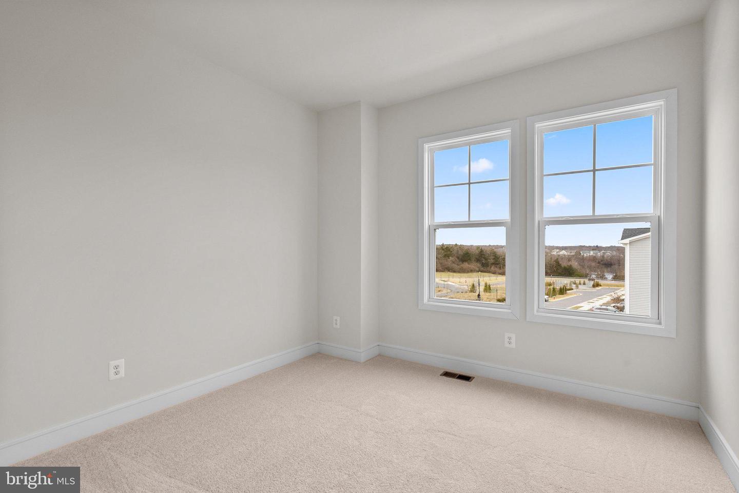 103 CHECKERSPOT WAY, LAKE FREDERICK, Virginia 22630, 3 Bedrooms Bedrooms, ,3 BathroomsBathrooms,Residential,For sale,103 CHECKERSPOT WAY,VAFV2034202 MLS # VAFV2034202