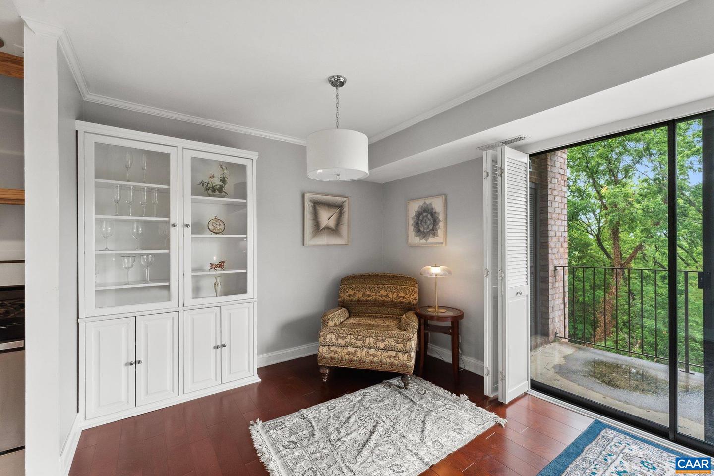 511 N 1ST ST #609, CHARLOTTESVILLE, Virginia 22902, 1 Bedroom Bedrooms, ,1 BathroomBathrooms,Residential,For sale,511 N 1ST ST #609,664595 MLS # 664595
