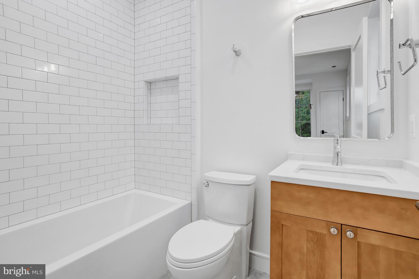 1416 N HANCOCK ST, ARLINGTON, Virginia 22201, 7 Bedrooms Bedrooms, ,7 BathroomsBathrooms,Residential,For sale,1416 N HANCOCK ST,VAAR2057560 MLS # VAAR2057560