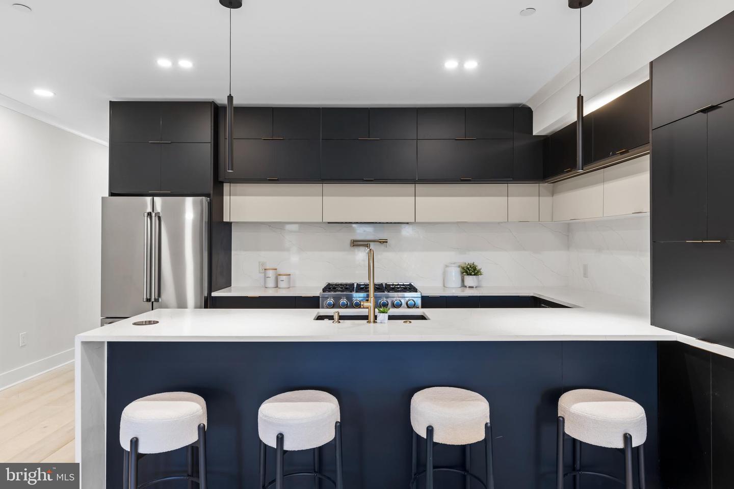 310 VARNUM ST NW #3PH, WASHINGTON, District Of Columbia 20011, 4 Bedrooms Bedrooms, ,4 BathroomsBathrooms,Residential,For sale,310 VARNUM ST NW #3PH,DCDC2200928 MLS # DCDC2200928
