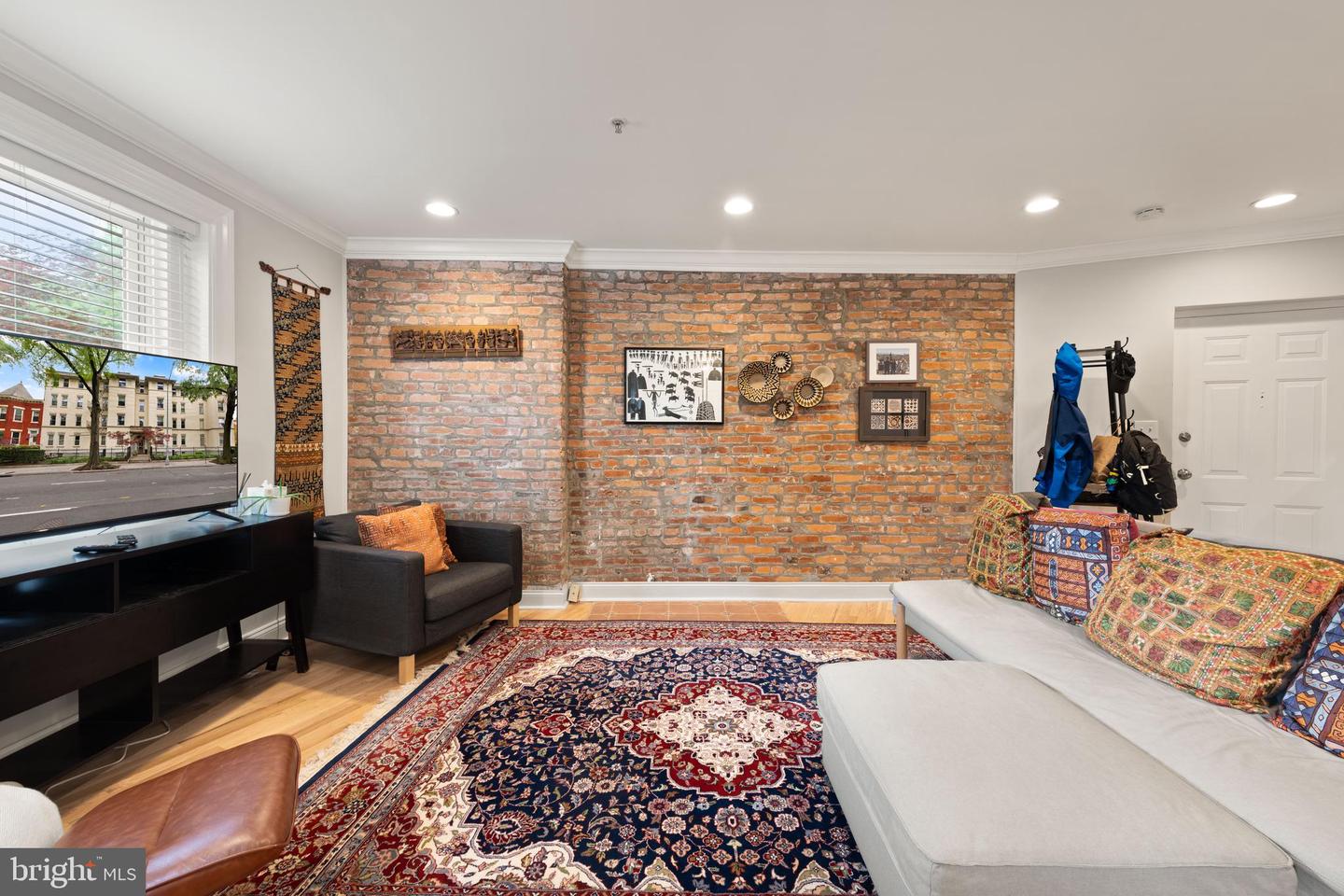 150 RHODE ISLAND AVE NW #103, WASHINGTON, District Of Columbia 20001, 3 Bedrooms Bedrooms, ,2 BathroomsBathrooms,Residential,For sale,150 RHODE ISLAND AVE NW #103,DCDC2200870 MLS # DCDC2200870