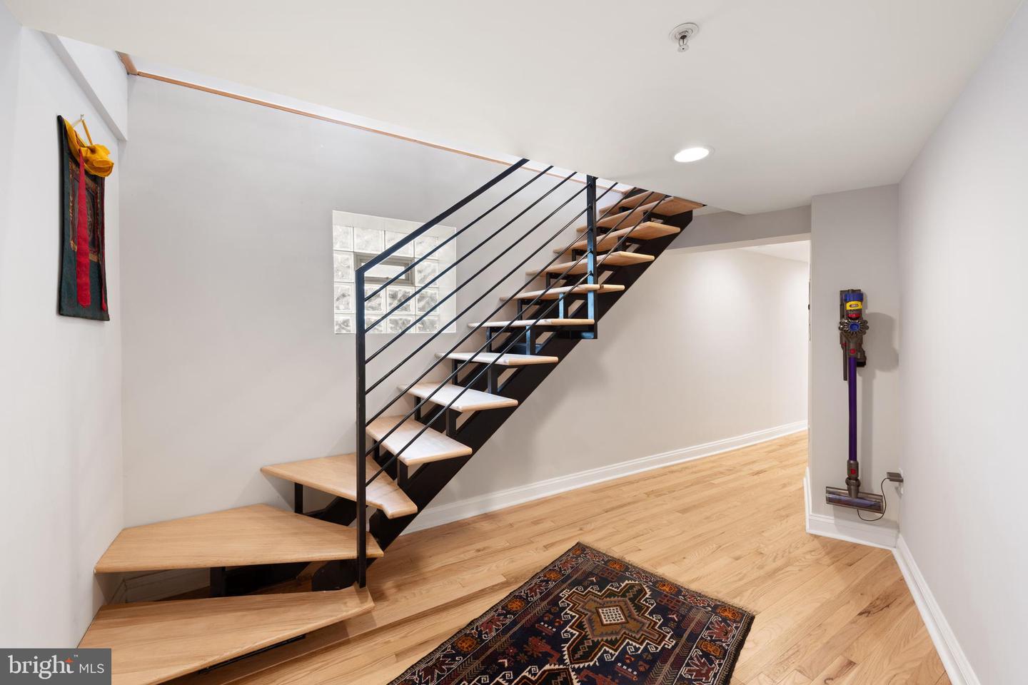 150 RHODE ISLAND AVE NW #103, WASHINGTON, District Of Columbia 20001, 3 Bedrooms Bedrooms, ,2 BathroomsBathrooms,Residential,For sale,150 RHODE ISLAND AVE NW #103,DCDC2200870 MLS # DCDC2200870