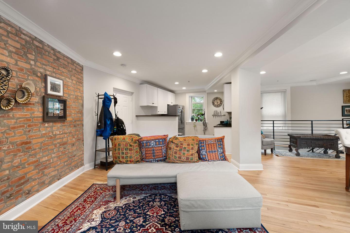 150 RHODE ISLAND AVE NW #103, WASHINGTON, District Of Columbia 20001, 3 Bedrooms Bedrooms, ,2 BathroomsBathrooms,Residential,For sale,150 RHODE ISLAND AVE NW #103,DCDC2200870 MLS # DCDC2200870