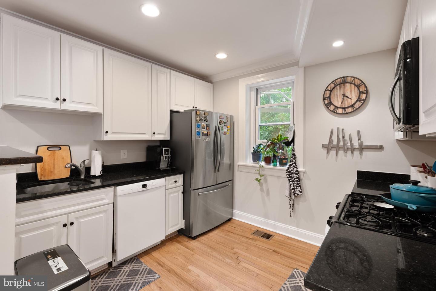 150 RHODE ISLAND AVE NW #103, WASHINGTON, District Of Columbia 20001, 3 Bedrooms Bedrooms, ,2 BathroomsBathrooms,Residential,For sale,150 RHODE ISLAND AVE NW #103,DCDC2200870 MLS # DCDC2200870