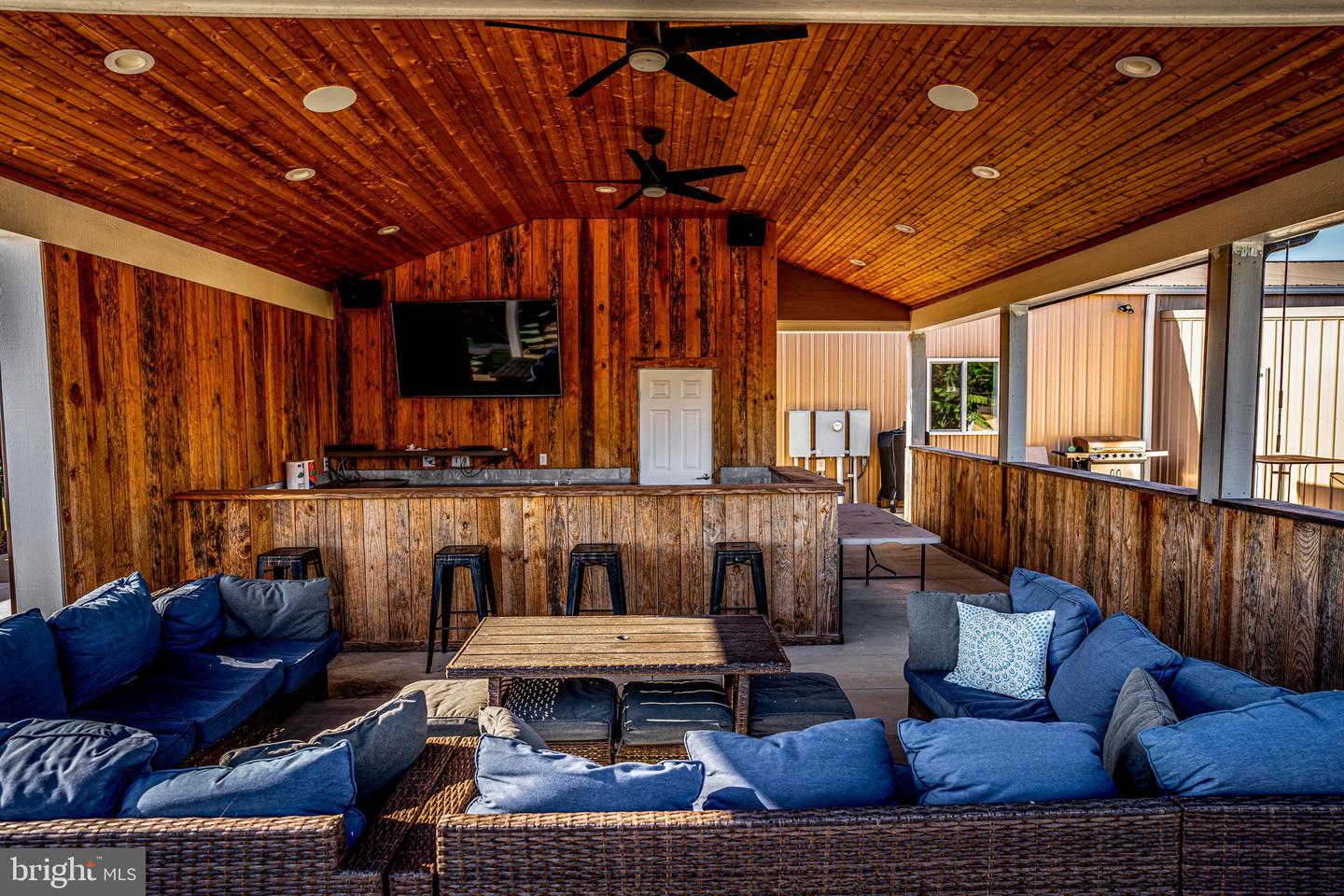 2052 TWENTY TWO RD, PAMPLIN, Virginia 23958, 3 Bedrooms Bedrooms, 8 Rooms Rooms,3 BathroomsBathrooms,Residential,For sale,2052 TWENTY TWO RD,VAPE2000080 MLS # VAPE2000080