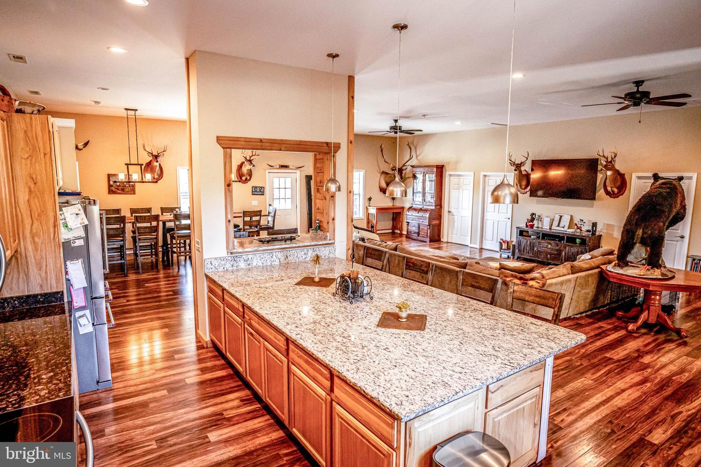 2052 TWENTY TWO RD, PAMPLIN, Virginia 23958, 3 Bedrooms Bedrooms, 8 Rooms Rooms,3 BathroomsBathrooms,Residential,For sale,2052 TWENTY TWO RD,VAPE2000080 MLS # VAPE2000080