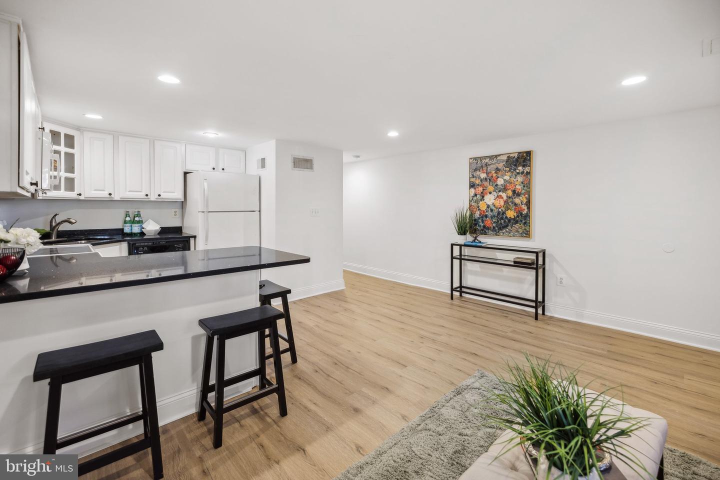 34 T ST NW, WASHINGTON, District Of Columbia 20001, 5 Bedrooms Bedrooms, ,3 BathroomsBathrooms,Residential,For sale,34 T ST NW,DCDC2200982 MLS # DCDC2200982