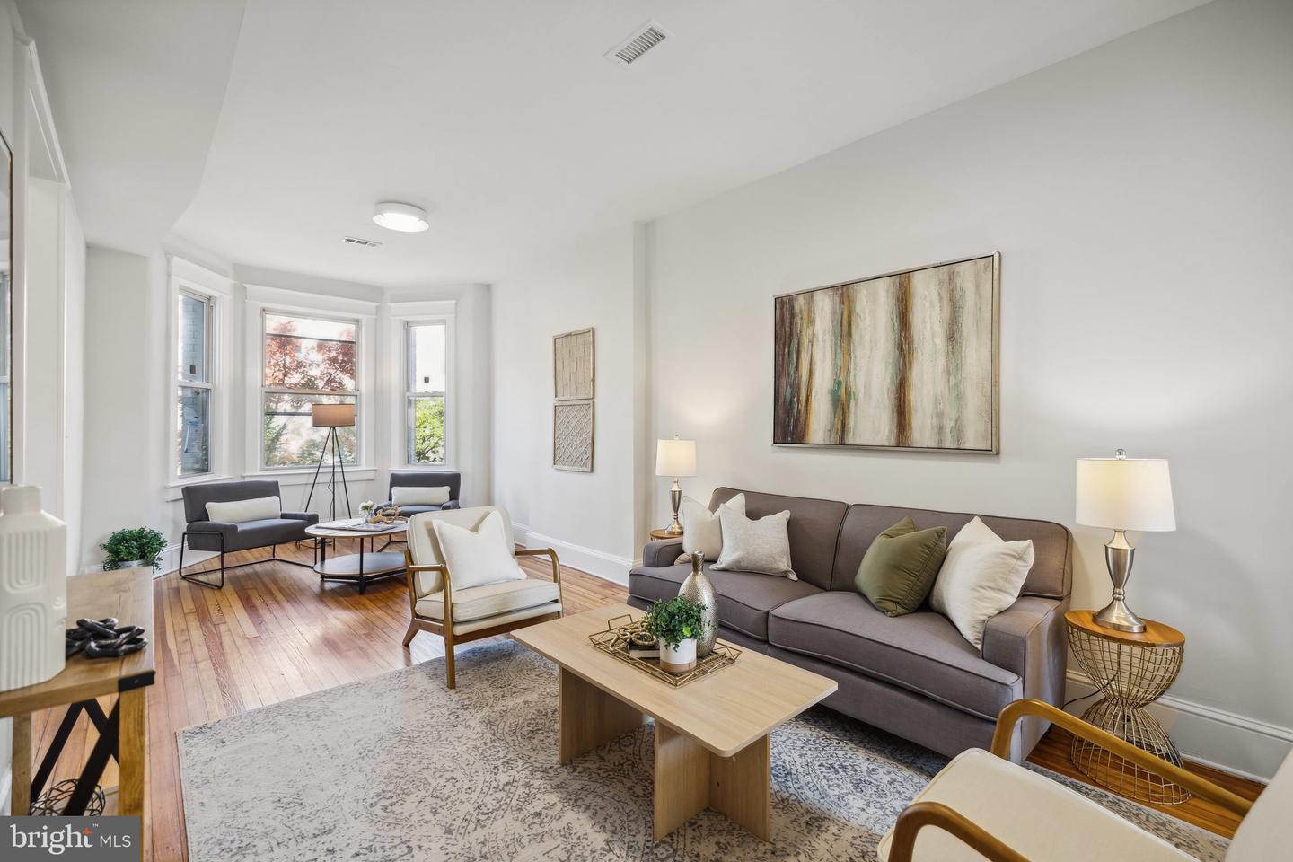 34 T ST NW, WASHINGTON, District Of Columbia 20001, 5 Bedrooms Bedrooms, ,3 BathroomsBathrooms,Residential,For sale,34 T ST NW,DCDC2200982 MLS # DCDC2200982