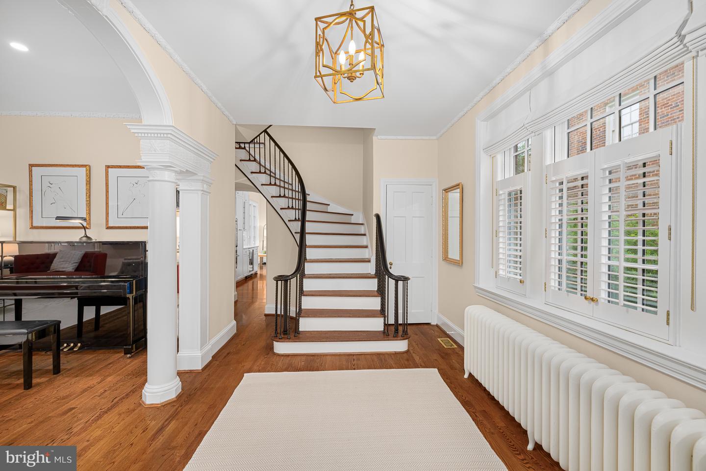 3013 CATHEDRAL AVE NW, WASHINGTON, District Of Columbia 20008, 4 Bedrooms Bedrooms, ,3 BathroomsBathrooms,Residential,For sale,3013 CATHEDRAL AVE NW,DCDC2200986 MLS # DCDC2200986