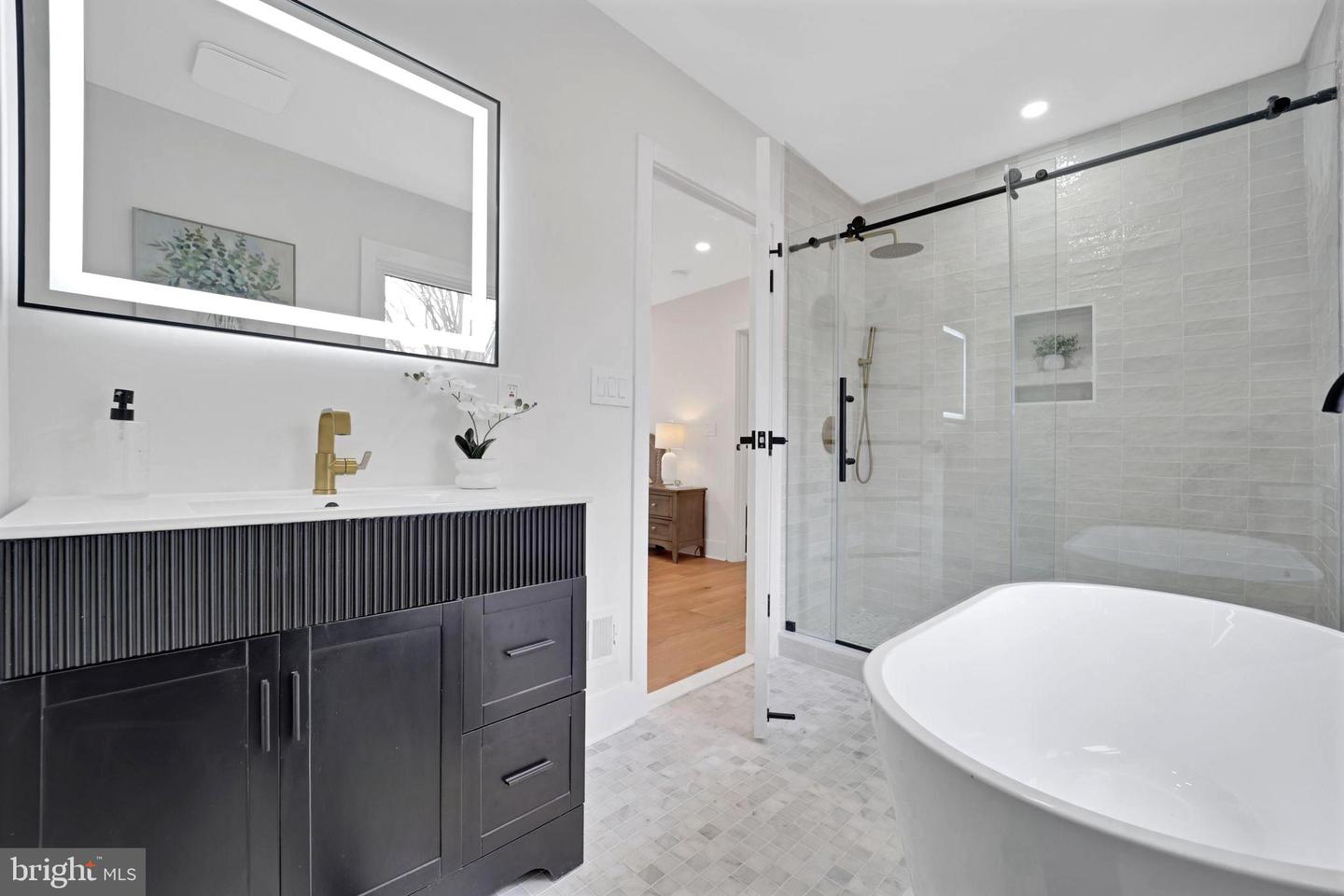 8120 EASTERN AVE NW, WASHINGTON, District Of Columbia 20012, 6 Bedrooms Bedrooms, ,4 BathroomsBathrooms,Residential,For sale,8120 EASTERN AVE NW,DCDC2200994 MLS # DCDC2200994