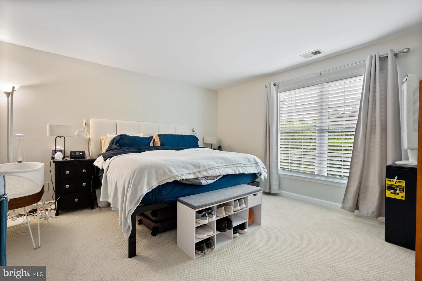 414 S WAYNE ST, ARLINGTON, Virginia 22204, 4 Bedrooms Bedrooms, ,3 BathroomsBathrooms,Residential,For sale,414 S WAYNE ST,VAAR2057570 MLS # VAAR2057570