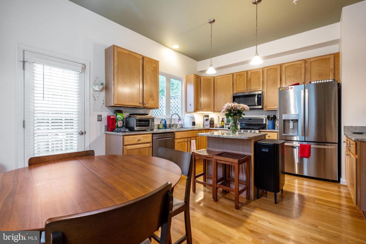 414 S WAYNE ST, ARLINGTON, Virginia 22204, 4 Bedrooms Bedrooms, ,3 BathroomsBathrooms,Residential,For sale,414 S WAYNE ST,VAAR2057570 MLS # VAAR2057570